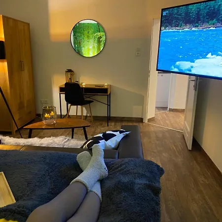Lejlighed - Wood - 2 Schlafzimmer, Voll Ausgestattete Kueche, Modernes Badezimmer, Schnelles Wlan Bielefeld